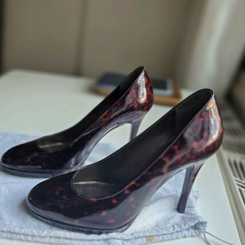 Stuart Weitzman women's shoes, leopard shiny heels, size 40