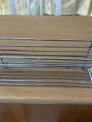 Metal Spice Rack in Chrome Like New