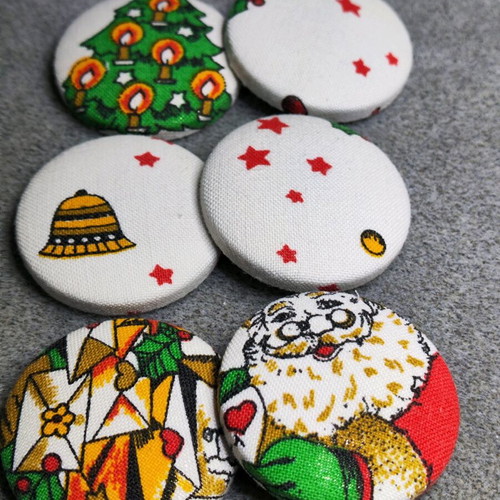 Large fabric buttons 38mm, pack of 6