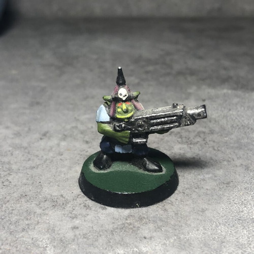 Warhammer 40K 90s Ork Gretchen plastic figure