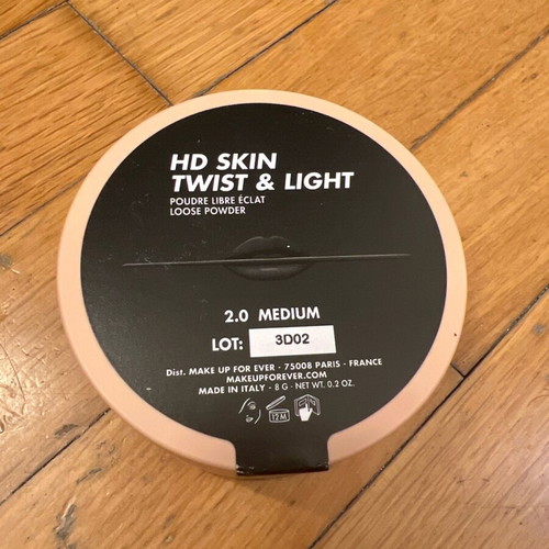 Makeup For Ever HD Skin Twist Light finishing powder new Medium 2.0