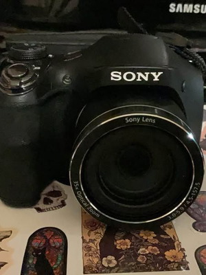 Sony DSC H300 φωτογραφική μηχανή σαν καινούργιο