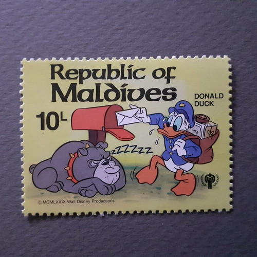 Σετ 9 γραμματοσήμων Maldives Disney Postal Scenes MNH 1979