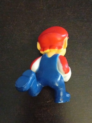 Super Mario figure like new