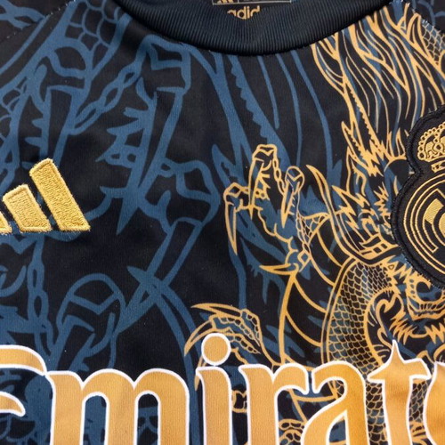 Adidas Mbappé Kids Football Jersey like new, size 138