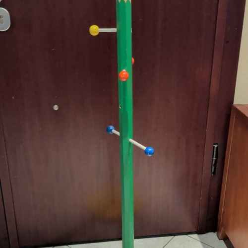 Wooden Coat Rack Pencil Shape used for Children's Room