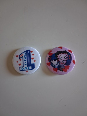 Vintage round pins set with Betty Boop and My Number One, like new