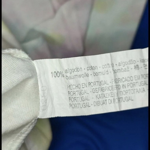 Bershka Washed Out T-Shirt like new, 100% cotton, colorful