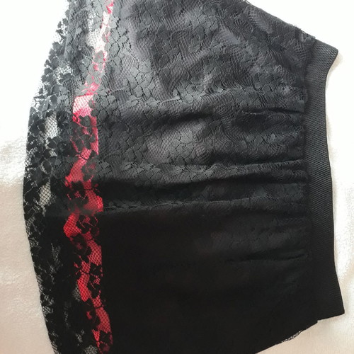 Skirts used in various sizes S, M, L