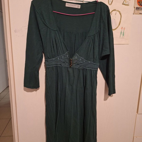 Zara dress used green M-L with large front opening