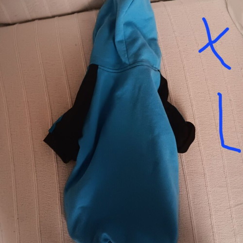 Dog clothes xlarge like new for small breed 5-7 kg