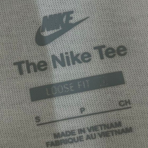 Nike Necklace Detail Mock-Neck Sweatshirt like new, white, size S