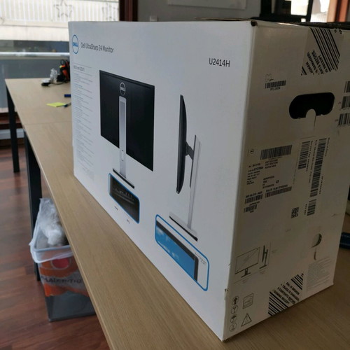 Dell U2414H computer monitor like new