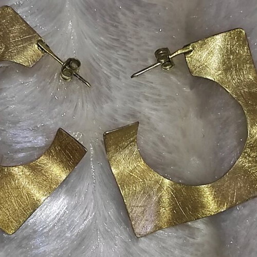Handmade women's earrings like new, gold-colored