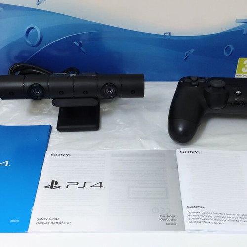 PS4 Slim 500GB console with camera V2