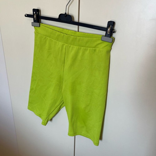 H&M cycling leggings yellow like new, size S