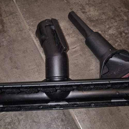 Ηλεκτρική σκούπα Bosch Pro Family Allergy Plus σαν καινούργιο