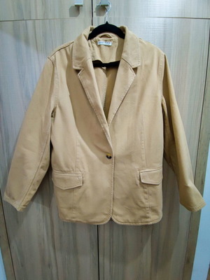 Oysho beige jacket new, comfortable fit, denim-like fabric