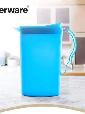 Tupperware Expression Pitcher 2L new with lid