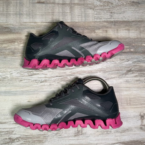 Reebok ZigTech women's running sneakers grey mesh pink sole US 7.5 EU 38