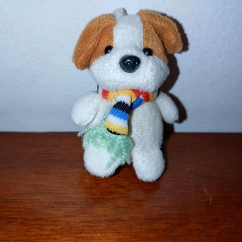 Set of 6 small plush animals used, keychain size
