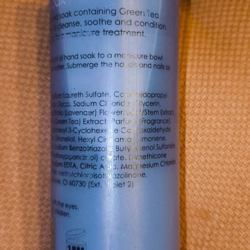 Solutions Hand Soak 150ml softening solution for manicure new