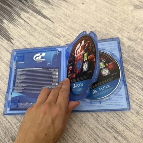 Gran Turismo Sport PS4 game like new, Greek cover