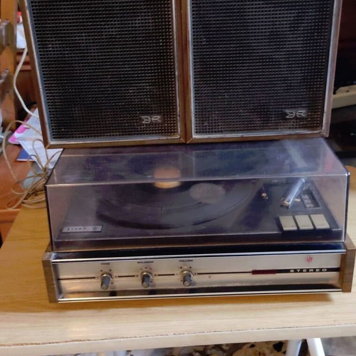 Siera turntable from the 70s used with two speakers
