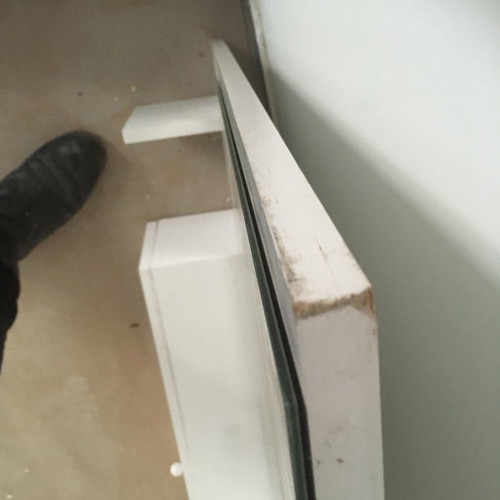 Bathroom mirror with cabinet and shelves white like new