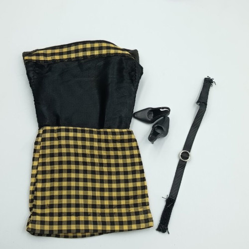 Dress with belt and shoes for fashion dolls used