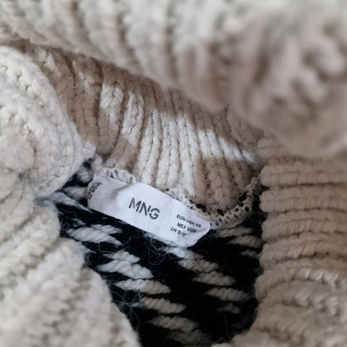 Mango high neck sweater like new, size S, black and white