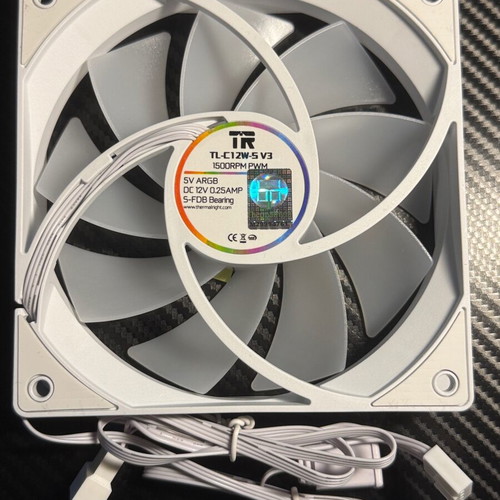 Thermalright PC fan 120mm new with mirror effect and ARGB