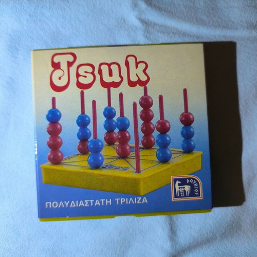 Tsuk multidimensional tic-tac-toe board game by Doureios
