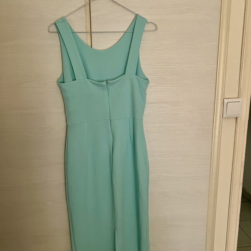 Dress new in turquoise color, size M