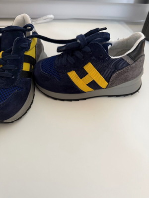 Παιδικά παπούτσια Hogan size 24 σαν καινούργιο, μπλε και κίτρινα