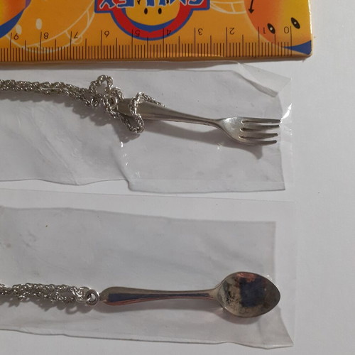 Pack of 200 silver metal pendants