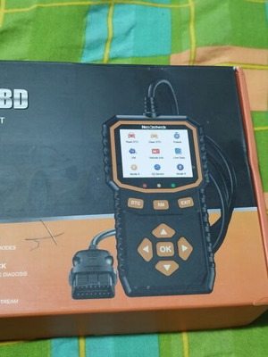 Nexzcheck OBD2 code reader diagnostic scanner