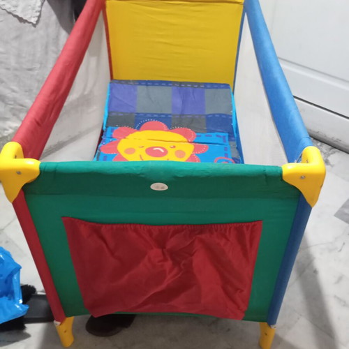 Playpen bed like new with mattress