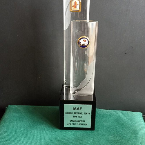IAAF Council Meeting Tokyo 1991 Award like new, official sports memorabilia