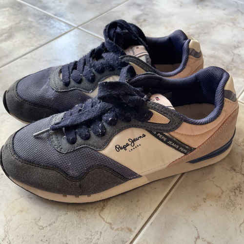 Pepe Jeans Athletic Shoes used, size 35, pink multicolor