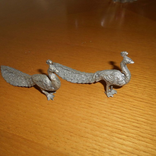 Metal peacocks used, set of 2, length 12 cm and height 6 cm
