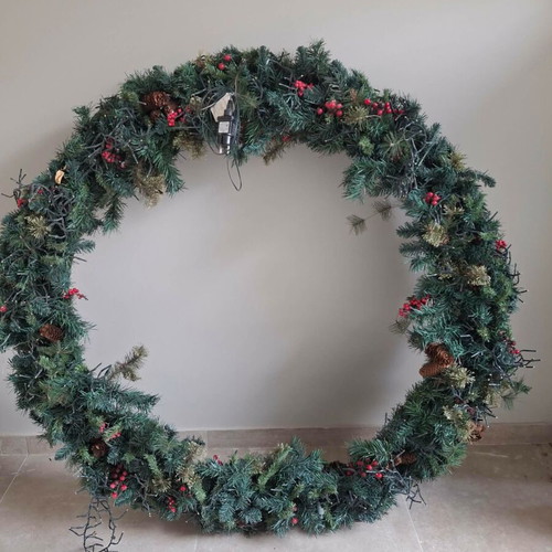 Decorative wreath used, large 1.3m diameter
