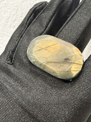 Labradorite ring with golden shine