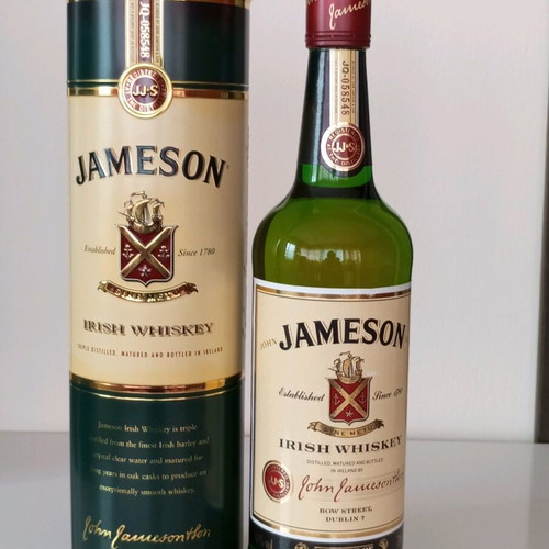 Collectible Jameson Irish Whiskey (Vintage Edition pre-2006) with metal box