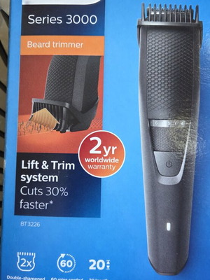 Philips Trimmer rechargeable with hair container