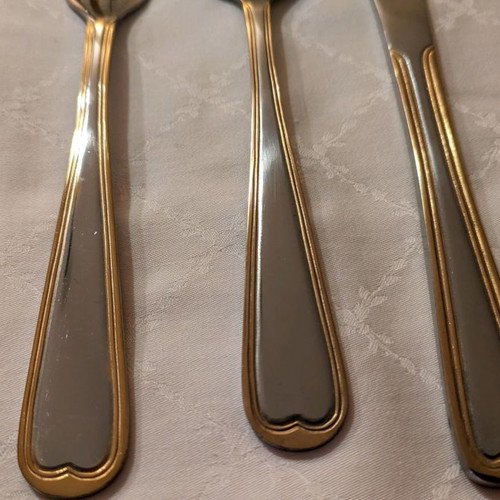 Solingen cutlery set 70 pieces new with gold detail
