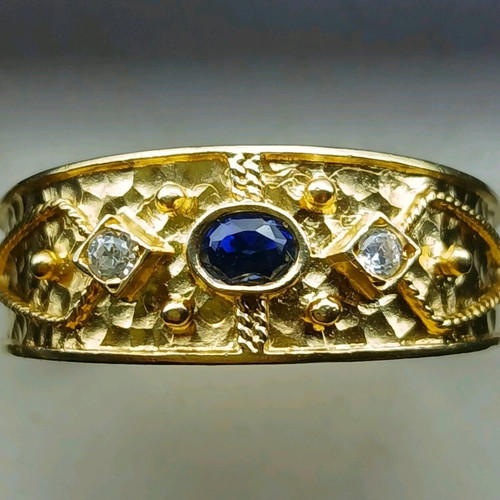 Byzantine 18K gold handmade ring with sapphire and diamonds