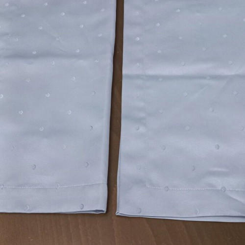 Decorative pillows like new