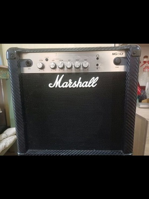 Marshall amplifier 15W like new