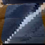 έπιπλο σκαμπό